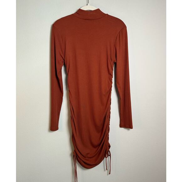 NWT BB Dakota by Steve Madden Burnt Orange Ruched Ribbed Mini Dress Size Medium - Picture 3 of 9
